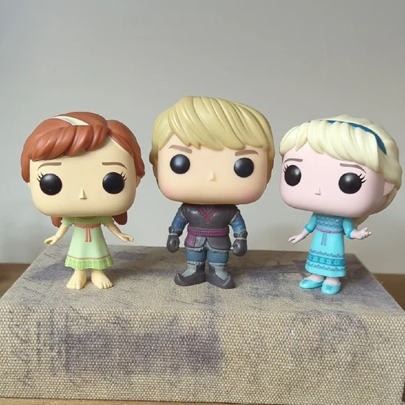 Funko Disney Frozen Character Trio - Picture 1 of 12